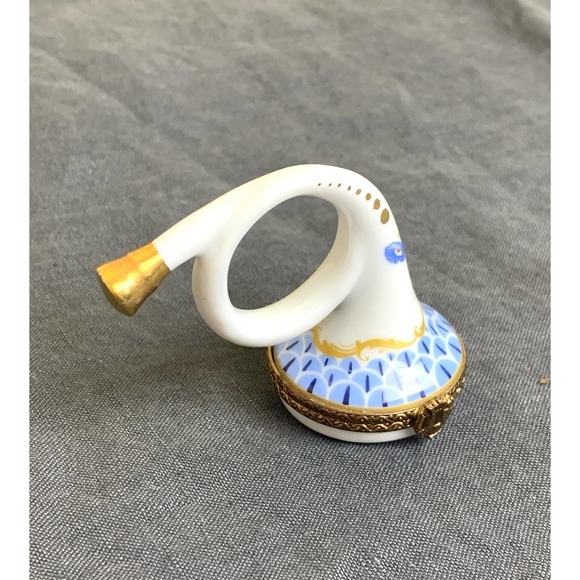 Limoges Other - VTG Signed Limoges France French Horn Trinket Box Peint Main Herend Fishnet